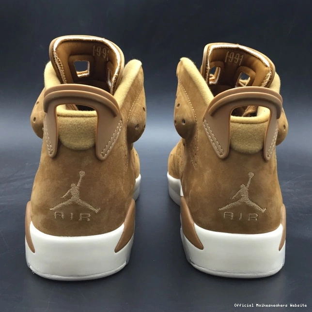 Official Maikesneakers Air Retro 